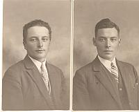 Paul en Eduard foto's genomen voor hun vertrek naar Australie.Eduard is op 23 jarige leeftijd op 1 maart 1928 met de P & O Steam Ship Beltana geemigreerd via Londen naar Australie. Van Paul weet ik de vertrek datum niet die is eerder gegaan.Weet jij da...